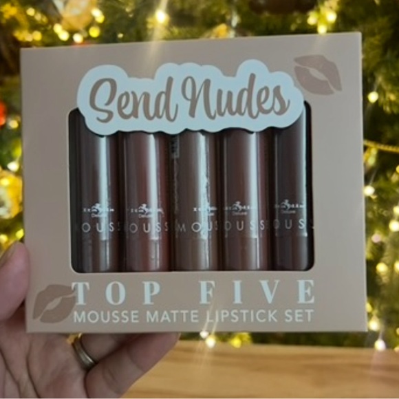 italia deluxe Other - Italia Deluxe Top Five Send Nudes Mousse Matte Lipstick Set New